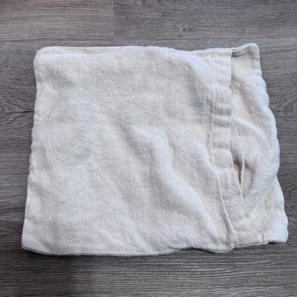 Pottery Barn Love Linen Valentines Decorative Pillow Cover 12x16 Lumbar - Picture 3 of 5